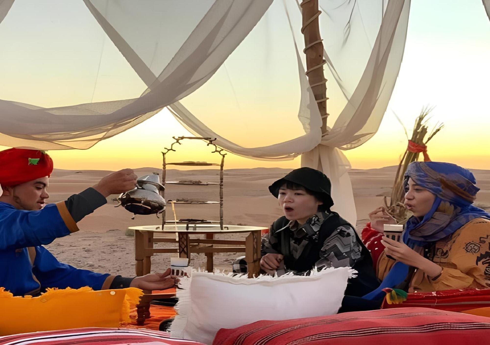 Merzouga Lovely Luxury Camp Экстерьер фото