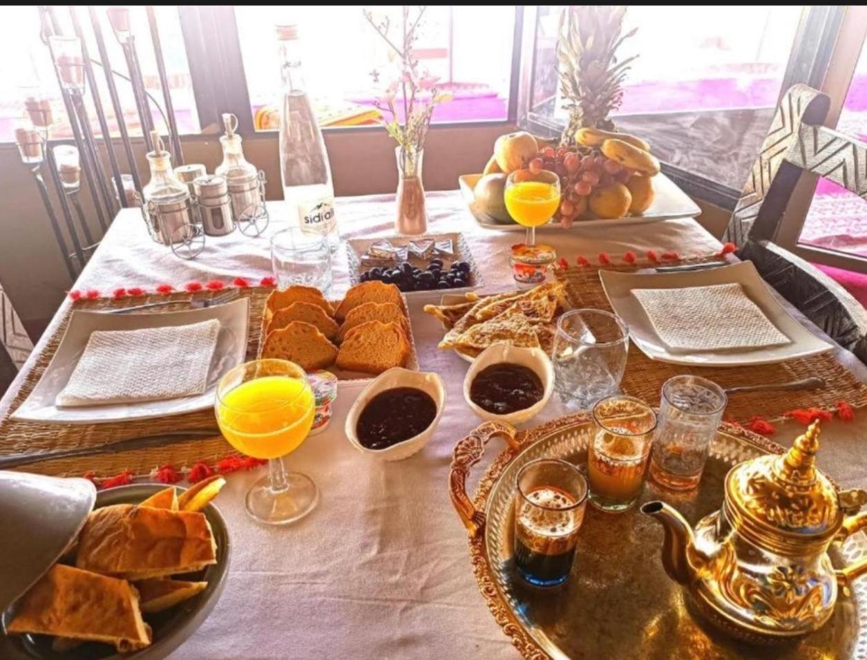 Merzouga Lovely Luxury Camp Экстерьер фото