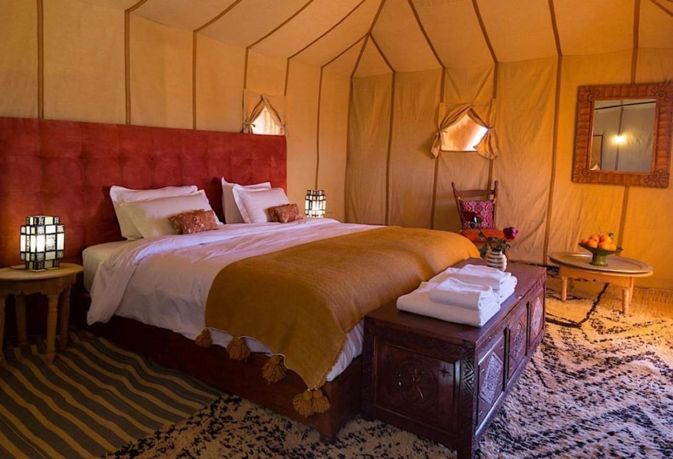 Merzouga Lovely Luxury Camp Экстерьер фото